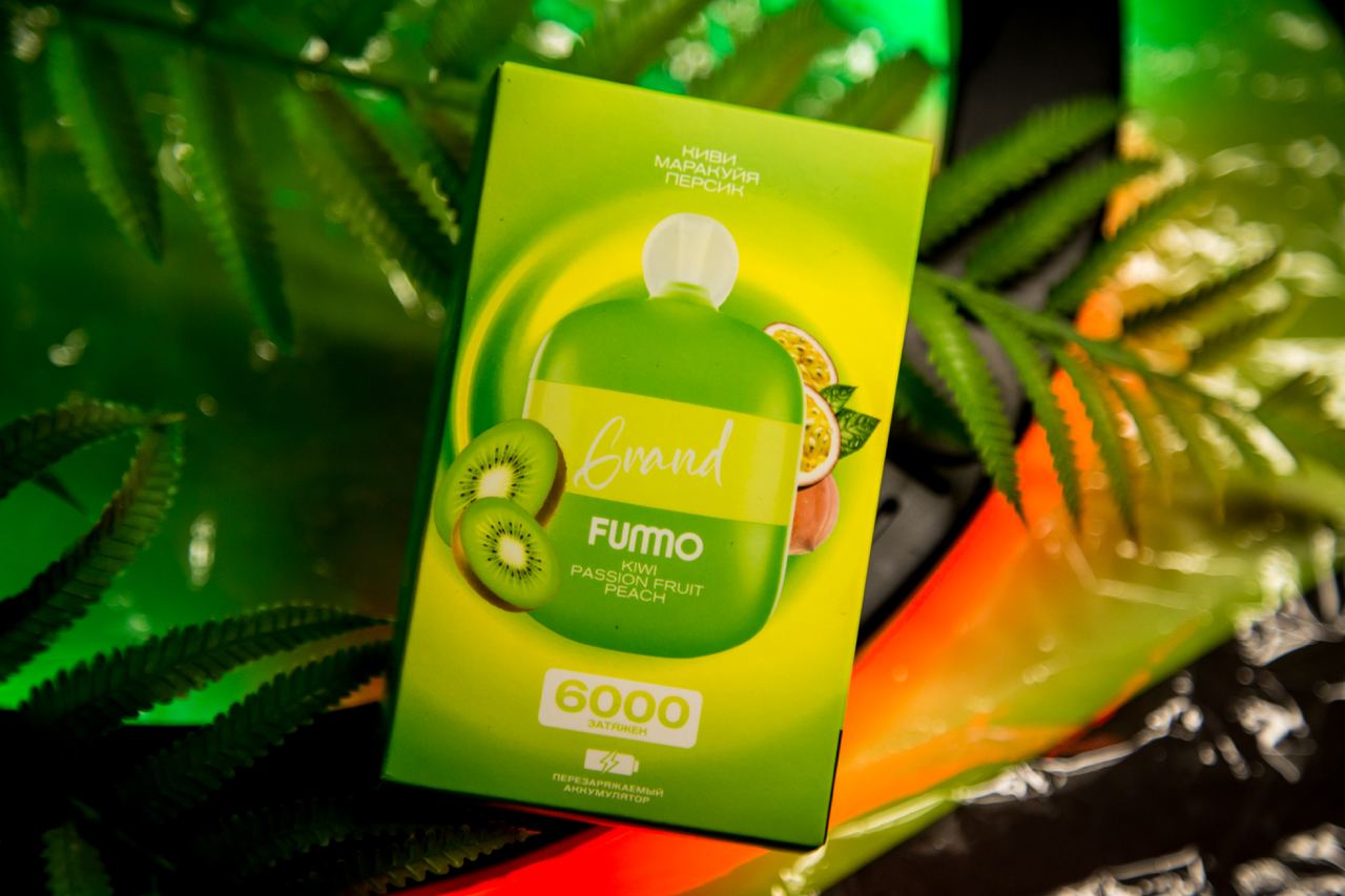 Киви Маракуйя Персик (Kiwi Passionn Fruit Peach) FUMMO Grand 6000